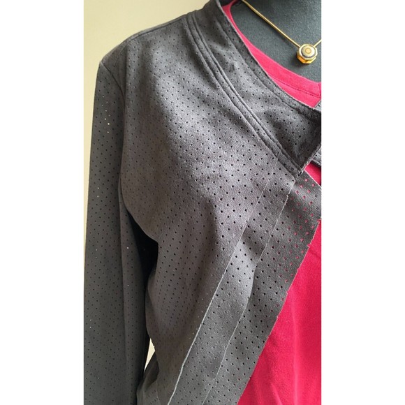 Nine West Faux Leather Blazer Women's Sz M Black Asymmetrical Perforated Boho - Picture 10 of 10